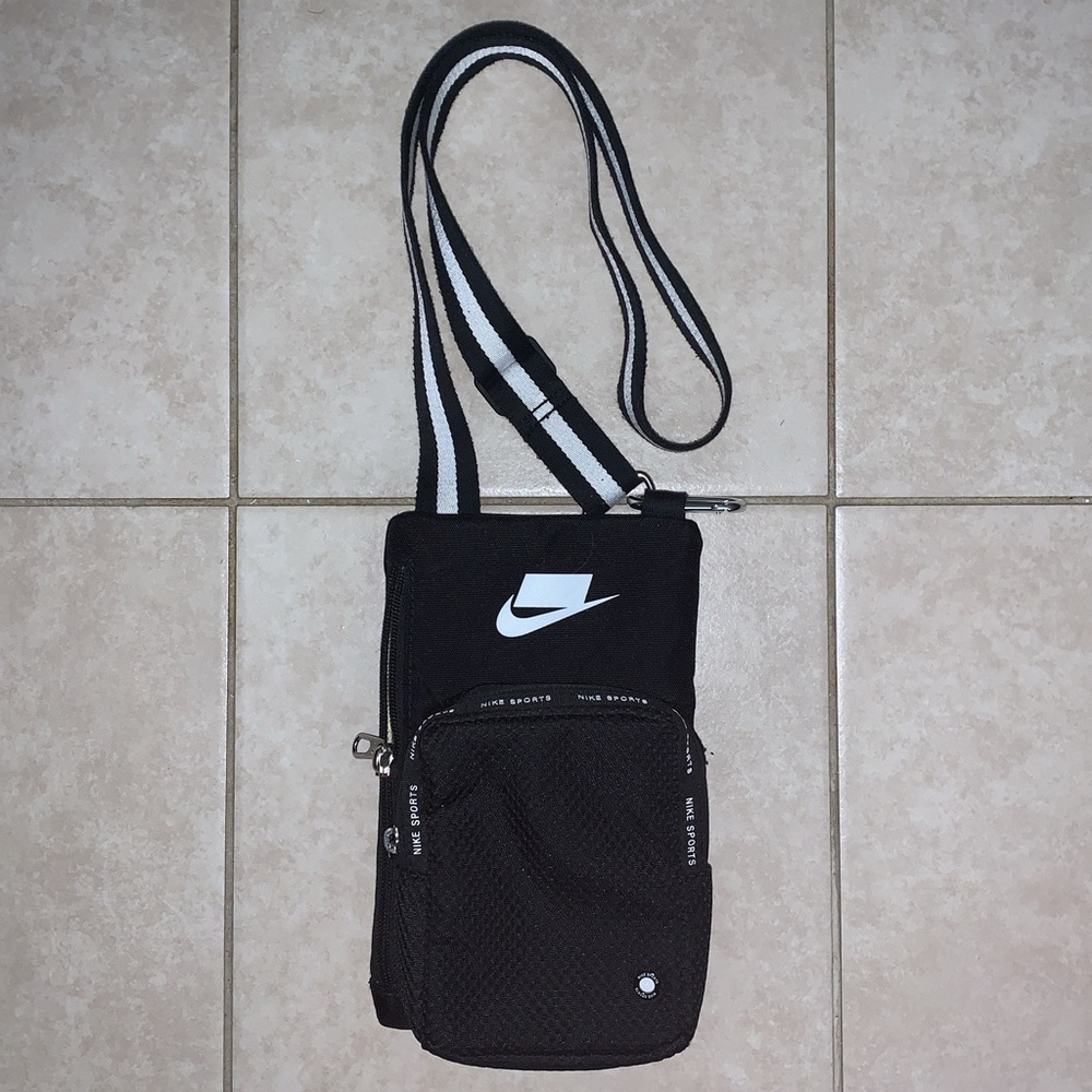 nike crossbody bag